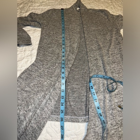 Gray flyaway cardigan - Picture 6 of 8